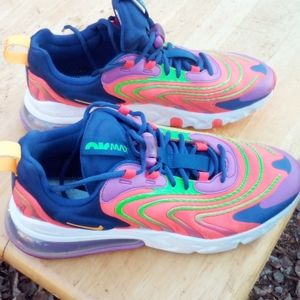 Nike Air Max 270 React